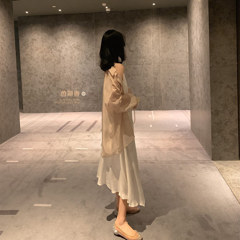 Costume femme en Fibre de polyester - Ref 3334279 Image 3