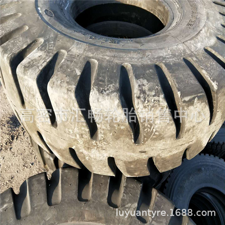 风神  16.00-25 矿用 自卸车轮胎  E4花纹 港口吊车轮胎