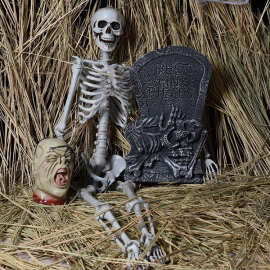 万圣节装饰用品 酒吧鬼屋纹身店布置骷髅头泡沫墓碑摄影道具现货