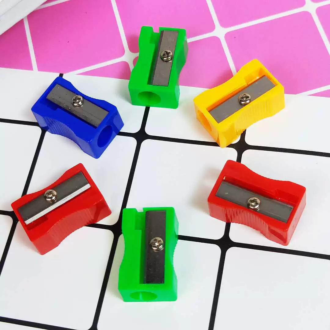 Учащийся начальной школы Мини точилка для карандашей Пластиковая точилка для карандашей с одним отверстием прямоугольная точилка для карандашей детский сад канцелярские принадлежности точилка для карандашей оптом