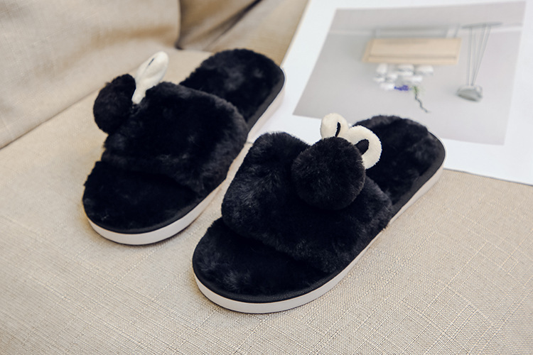 X Autumn And Winter New Children's Plush Slippers Home Warm Cartoon Fashion Soft Bottom Winter Baby Wholesale Fur Ball Style display picture 6