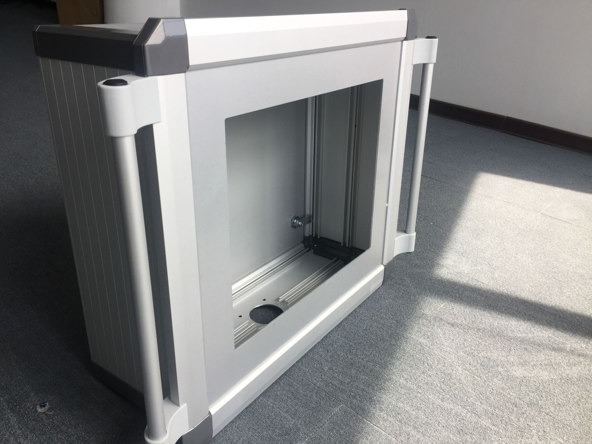 71DE9AB20712E7B39E9637D1938F1F