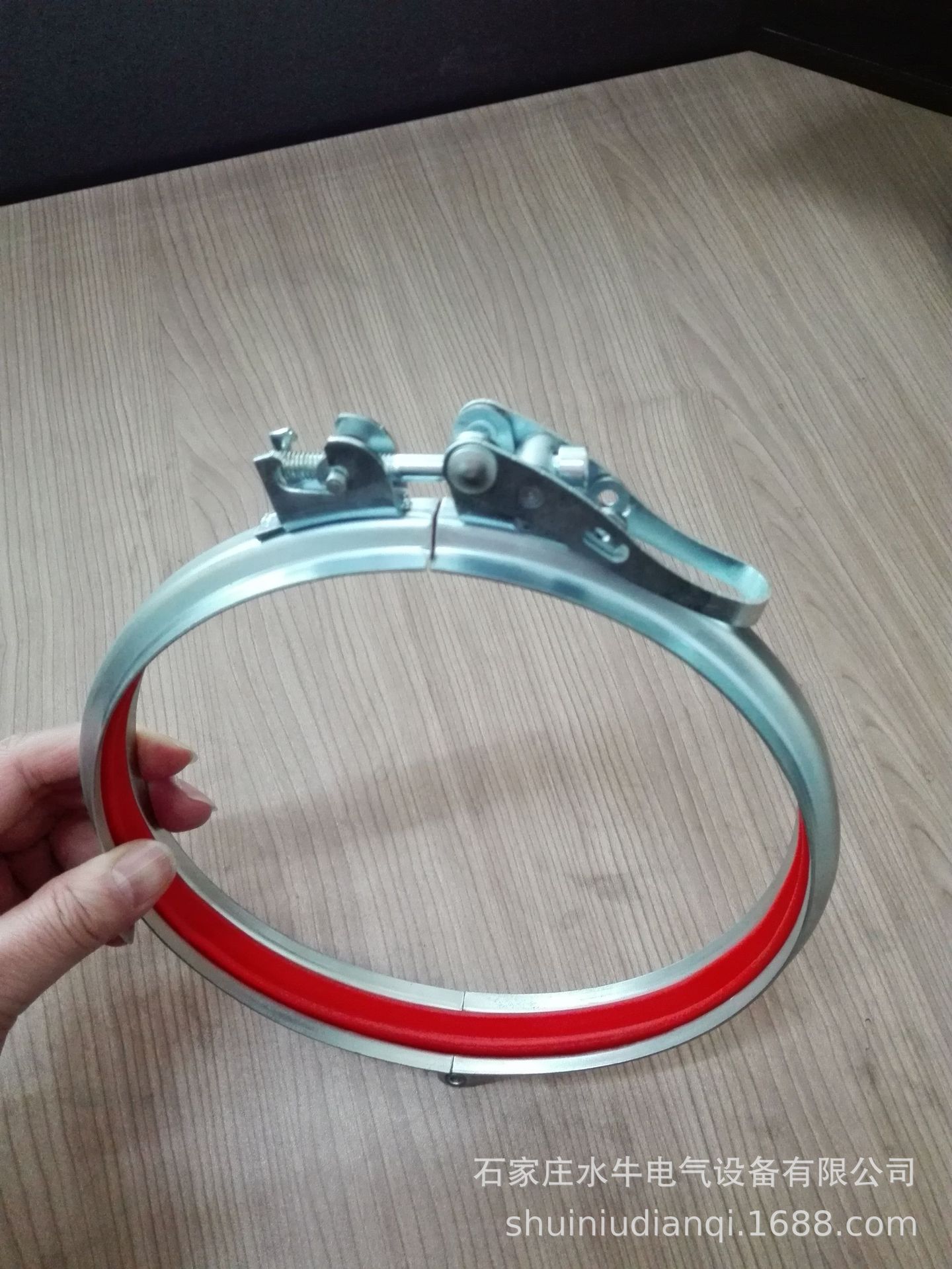金属抱箍,金属喉箍,卡箍和抱箍(第14页)_大山谷图库