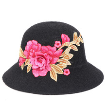 新款时尚中国刺绣立体花民族风女士防晒遮太阳帽子沙滩帽盆帽
