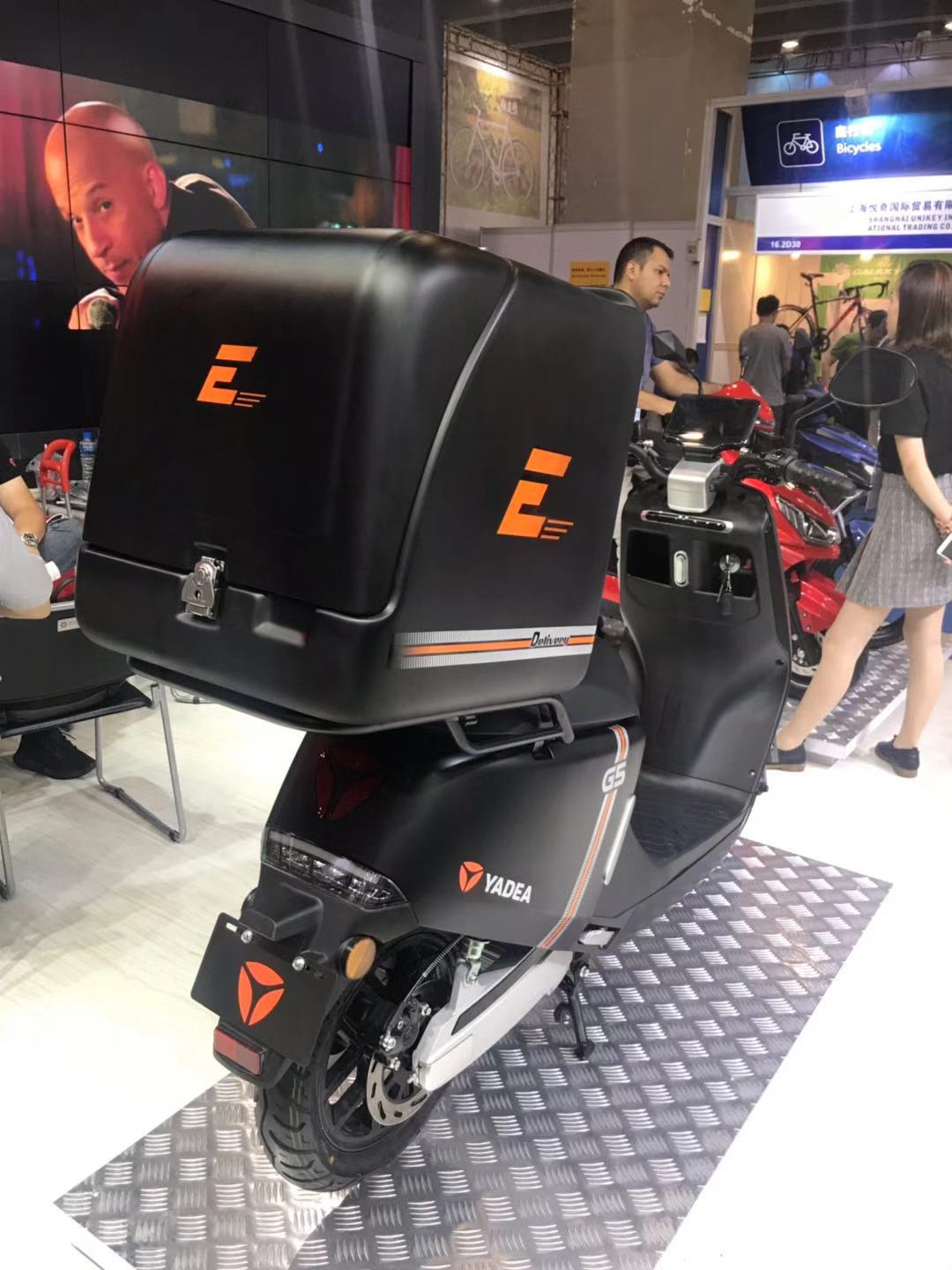 Directly from the Manufacturer: Large-Capacity Motorcycle Tail Box, Special Box for Delivery Riders, Large Food Delivery Box, Rider Equipment