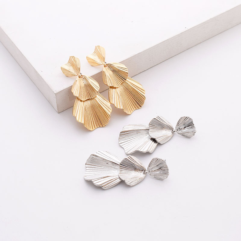 欧美新款个性银杏叶片耳坠 复古金属花卉耳环创意不规则耳饰