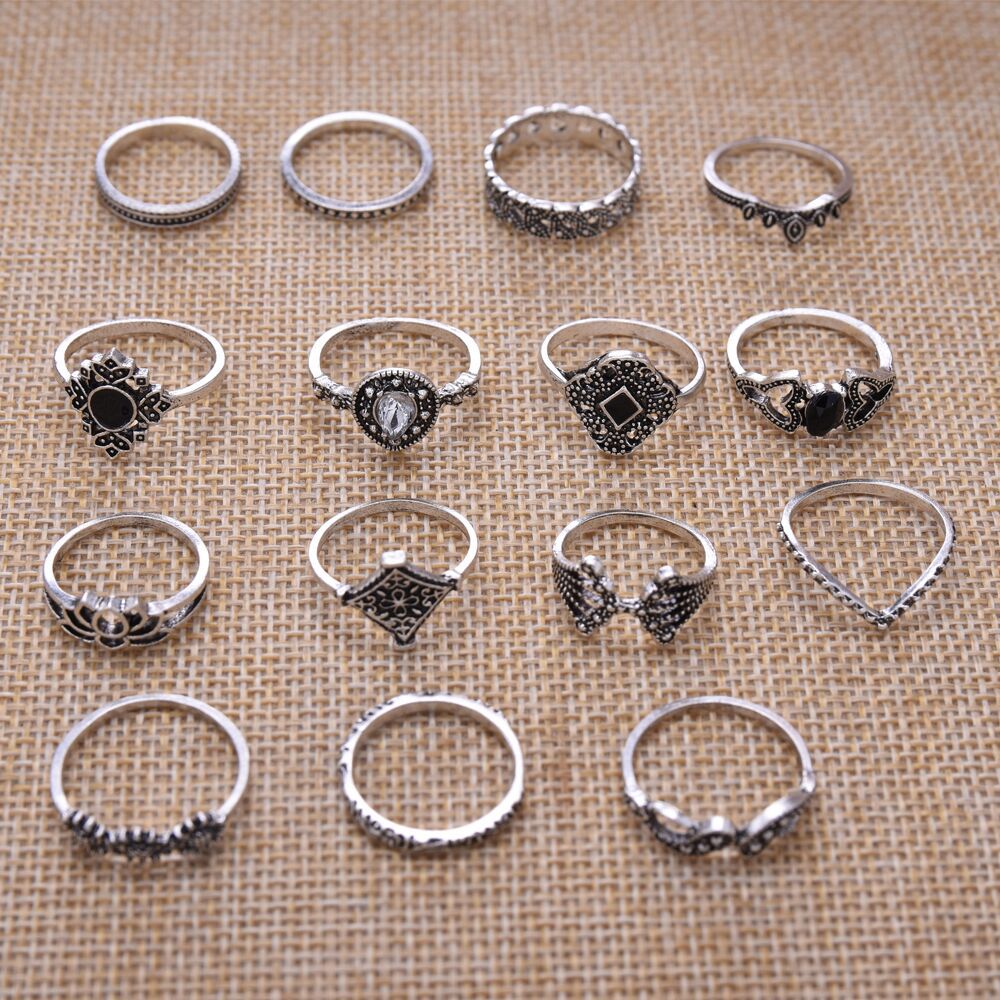 Retro Water Droplets Heart Shape Butterfly Alloy Plating Rhinestones Rings 1 Set display picture 1