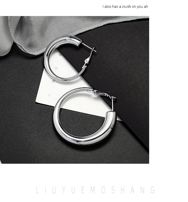 fashion hollow circle titanium steel earringspicture6