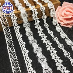 Factory Direct Sale Vemei Jia Polyester Wave Edge Lace Small Barcode 2cm Black and White Water-Soluble Polyester Lace Edge