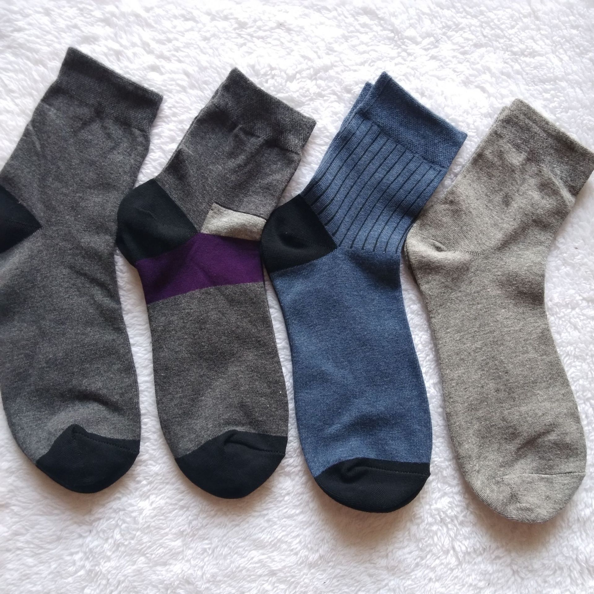 11700019877_449144931