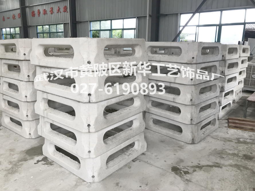 混凝土預(yù)制生態(tài)框切塊平鋪式護坡