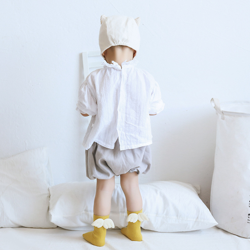Calcetines para niños primavera y otoño estilo coreano niños y niñas a mitad de la pantorrilla Medias alas pila Calcetines bebé antideslizante piso Calcetines Niño