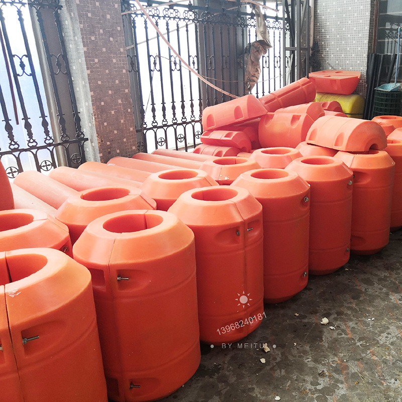 供应 海上聚乙烯浮体 北海警示PE浮筒 塑料浮球厂家供应