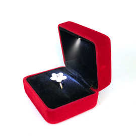 定制丝绒LED戒指盒带灯结婚对戒首饰盒黑色耳钉盒绒布珠宝盒厂家