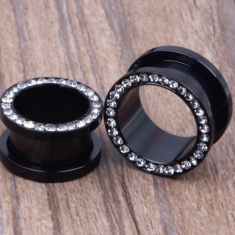 Labret piercing jewelry detail image