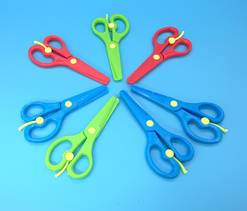 Children's plastic scissors safety student scissors kindergarten handmade safety scissors anti-pinch elastic scissors DIY toys