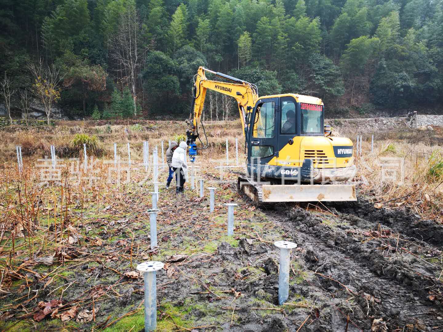 黄骅市厂家生产光伏热镀锌螺旋地桩 光伏支架预埋桩 太阳能地桩-阿里巴巴