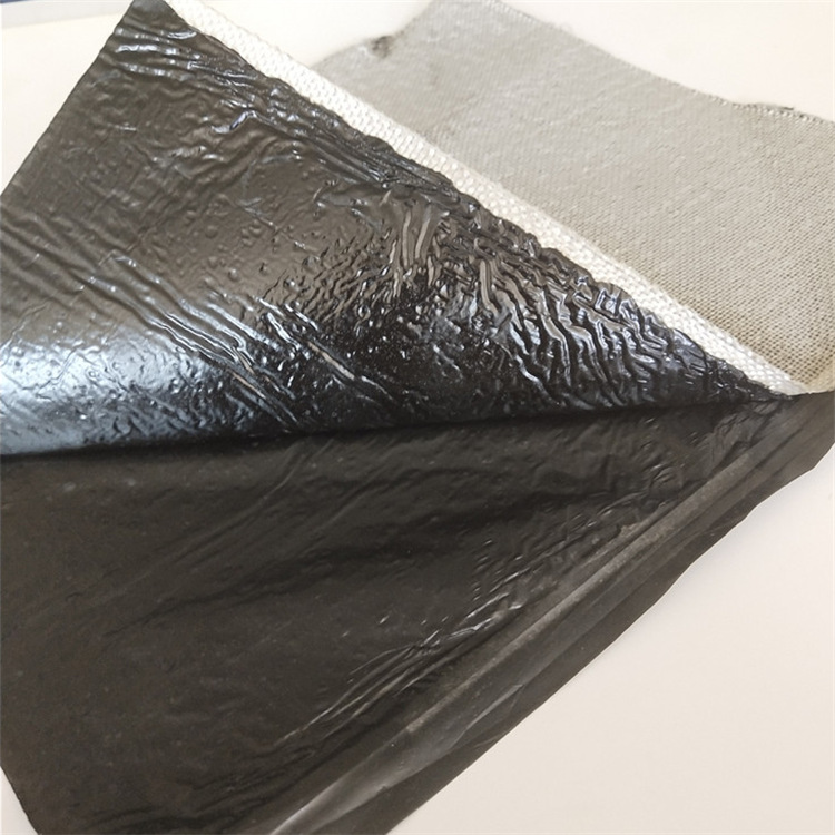 水泥路面抗裂贴沥青道路维修运动场机场跑道加筋自粘式防裂贴1.5