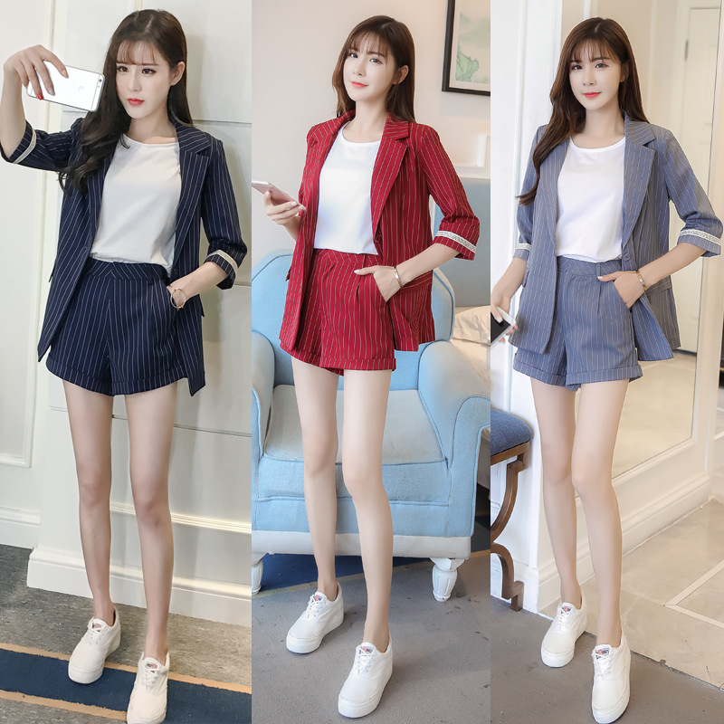 Costume femme en Mélange de fibres chimiques - Ref 3335635 Image 1