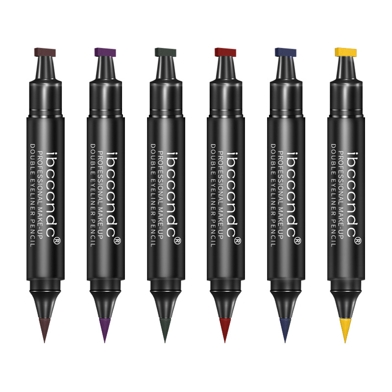 Eyeliner Image 6