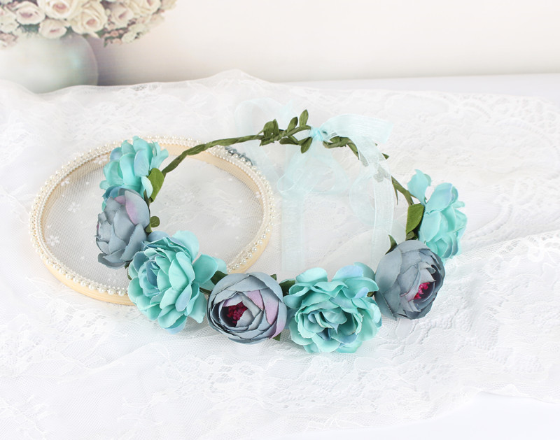 Europe And The United States Cross-border New Headwear Bohemian Beach Rose Flower Headband Bride Bridesmaid Garland Hairband Wholesale display picture 3