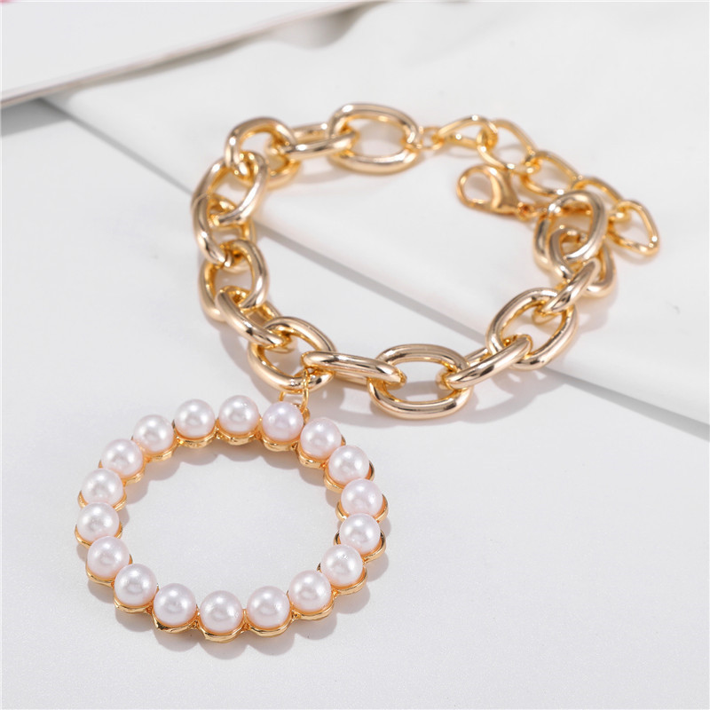 Fashion Alloy Chain Pearl Circle Bracelet display picture 6