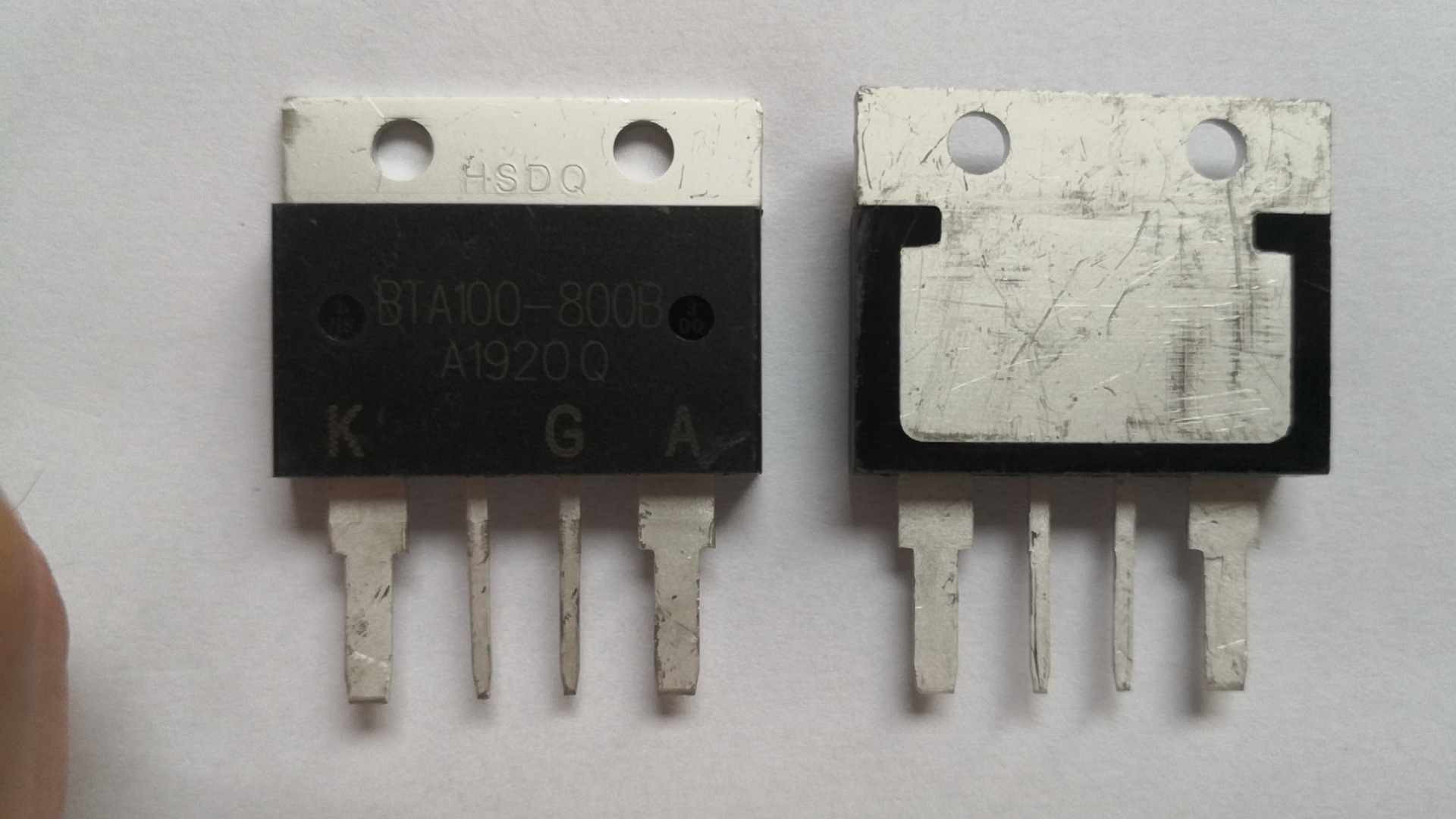 BTA100-800V 双向可控硅 100A 800V 大芯片13*13足电流鸿晶微科双