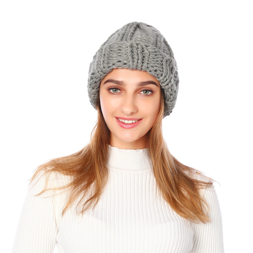 Unisex Simple Style Solid Color Crimping Wool Cap display picture 2