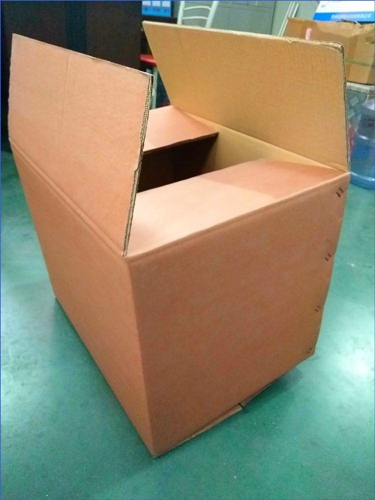 厂家定做包装箱 物流快递通用包装纸箱 服装三层五层瓦楞折叠纸箱