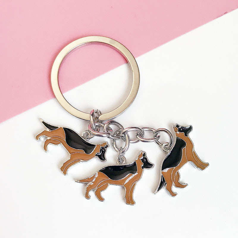 25g Weight Slip-on Clasp Closure Type Keychain Classification 1 Piece Quantity Daily Occasion Zinc alloy Material Dog Pattern Unisex Gender Cute Style 1 Piece Cute Dog Zinc Alloy Unisex Slip-on Keychain 8