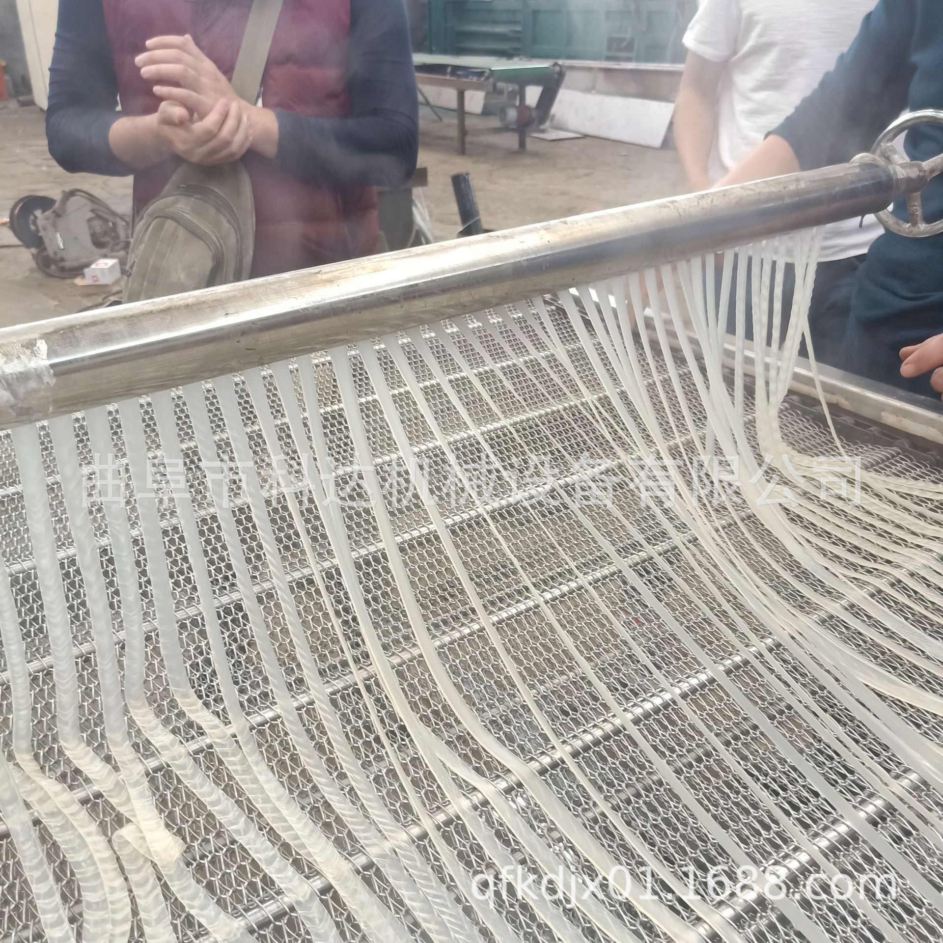 温控式全封闭不锈钢自煮浆做粉条机 优质小型红薯粉条机 免搓免冻