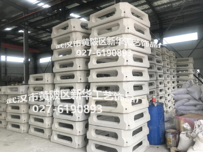 混凝土預(yù)制生態(tài)框切塊平鋪式護坡