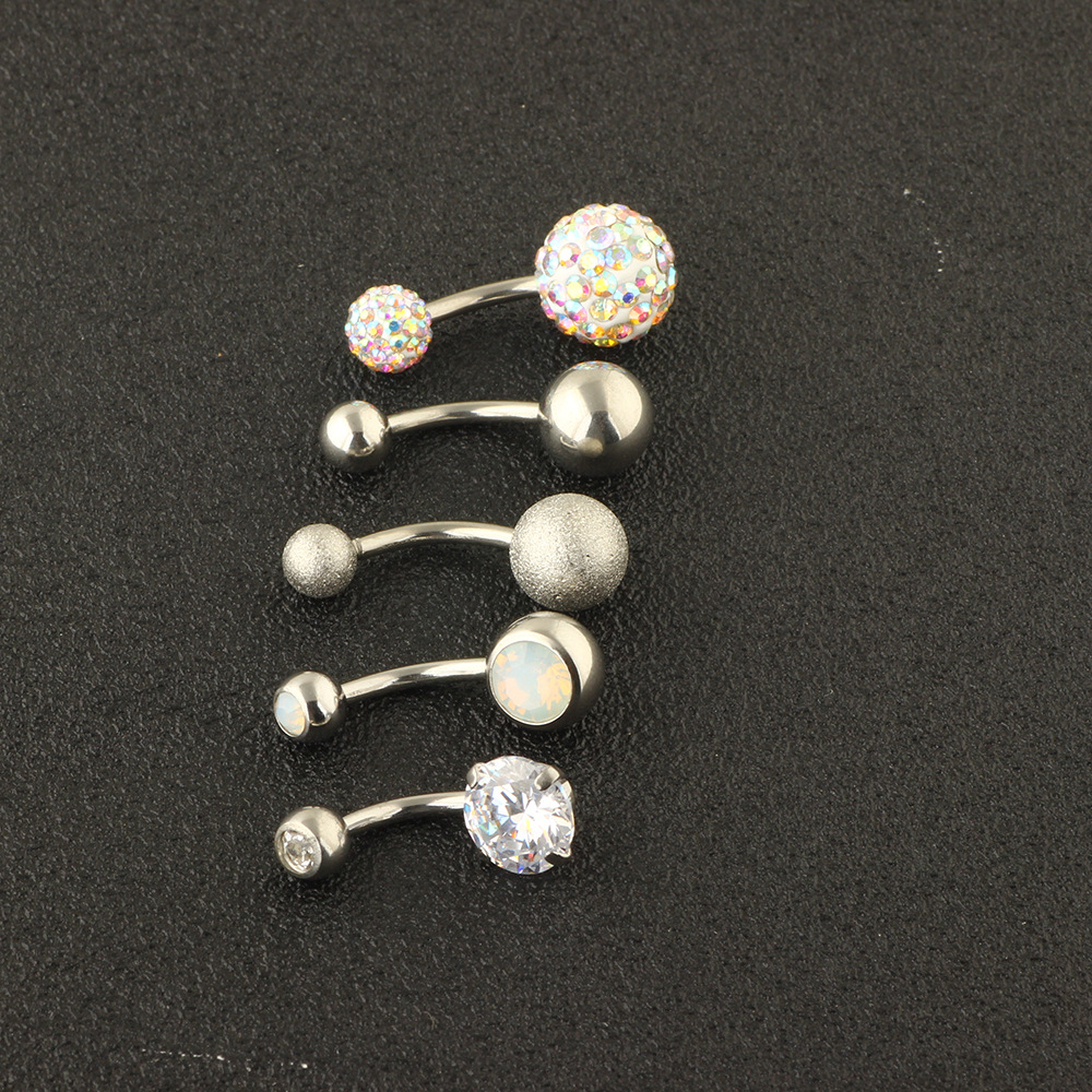 16G labret stud size and finish detail