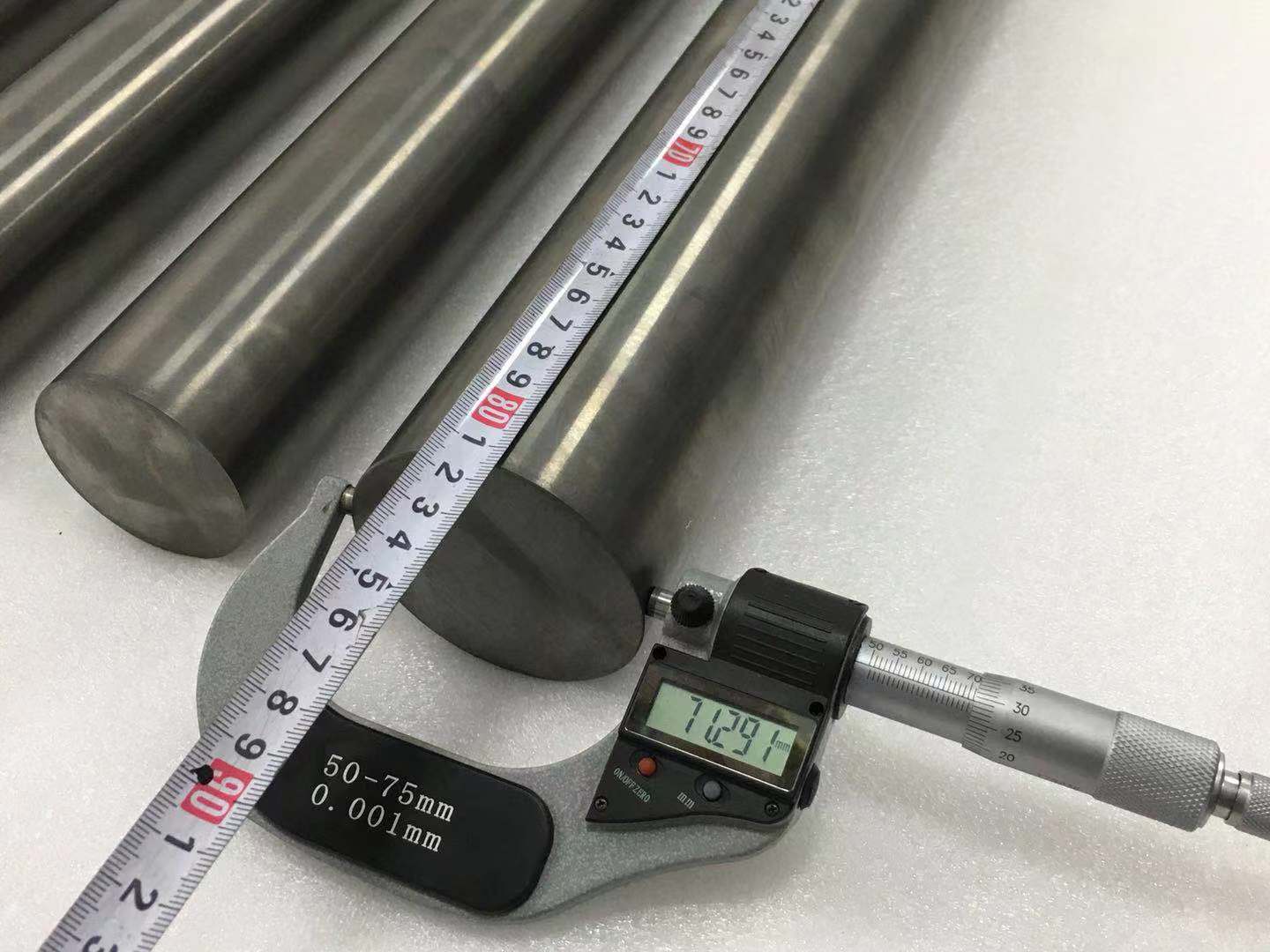 ����ֱ������Ӳ�ʺϽ��ٸ�Բ��