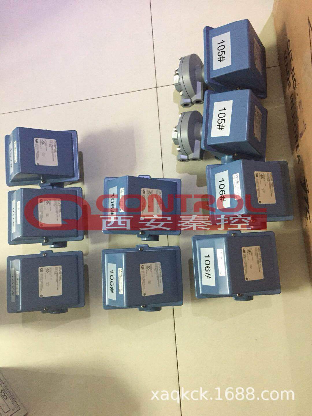 干接点压力开关 J402-126-M202 UE 美国UE机械式压力开关