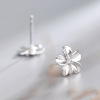 Earrings, fashionable accessory, silver 925 sample, flowered, simple and elegant design, Korean style, 925 sample silver