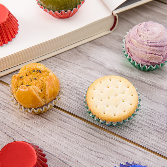 Cupcake Paper Holder Gold and Silver Thickened Aluminum Foil-Proof Cake Base Holder Snow Mei Niang Bread Baking Maffin Cup