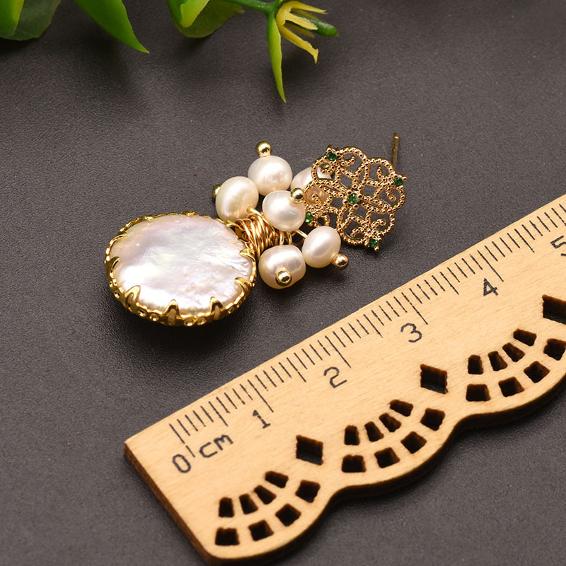 Women'S Gender Plating, Inlay Design Simple Style Style Simple Style Oval Pearl Steel Plating Inlay Pearl Zircon Drop Earrings 1 Pair