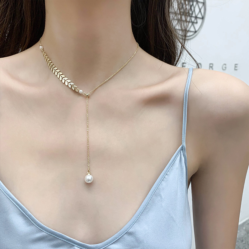 Necklace Image 3
