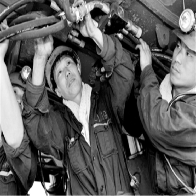 矿用挖掘机高压油管 耐高压丁腈橡胶油管 耐油掘进机胶管总成