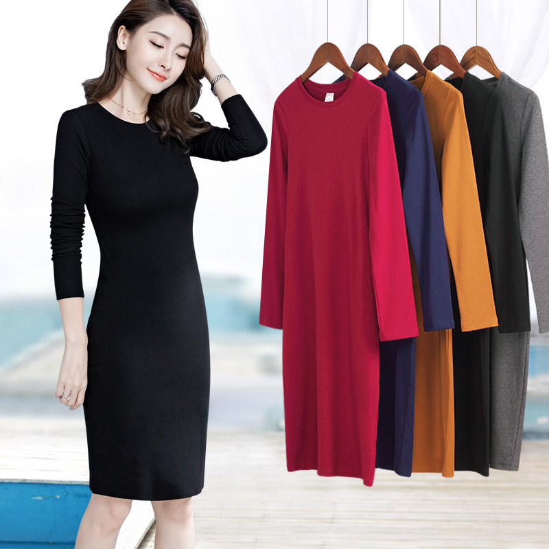 Long-sleeved bottoming dress women's autumn and winter 2022 new black knitted mid-length inner slim-fit knee-length dress