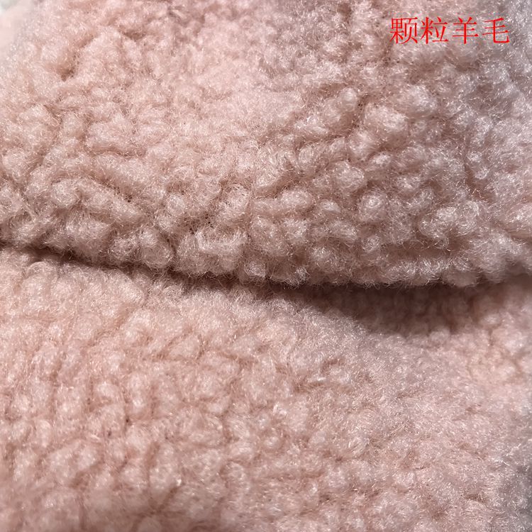 羊绒衫批发：市场动态与发展趋势
