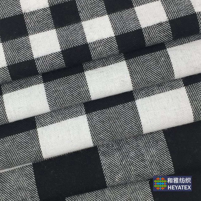 棉涤混纺磨毛人字纹朝阳格 黑白格衬衫服装家居抱枕面料现货