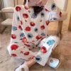 Long-sleeved-white Basou