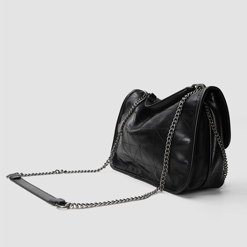 Classic style wandering women's bag, trendy and stylish chain rhombus bag, retro and versatile ins internet celebrity single shoulder crossbody women's bag
