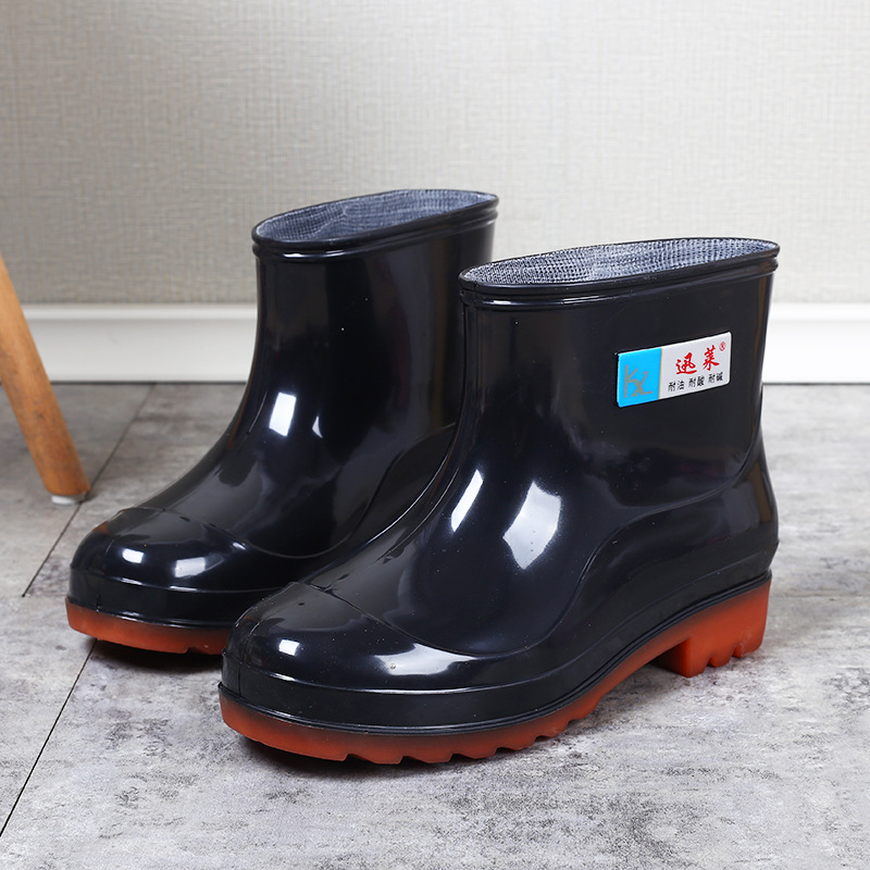 2019 male rain shoes low tube anti-slip wear-resistant water shoes acid and alkali construction site labor insurance kitchen water boots half a men's rain boots