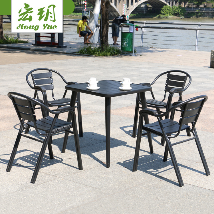 户外酒店桌椅塑木组合五件套庭院花园塑木餐桌椅室外阳台休闲桌椅