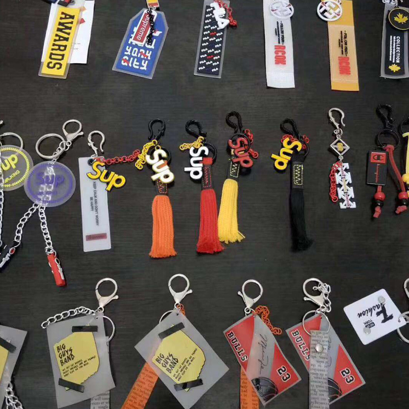 Factory Direct silicone jewelry tag decorative buckle brand style multi-price discount