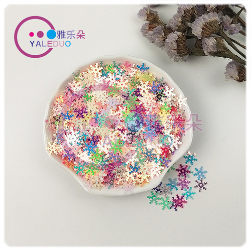 10mm Snowflake PVC Sequins Christmas Dress Up Slime Phone Case Filled DIY Ornaments Clothing Materials Accessories