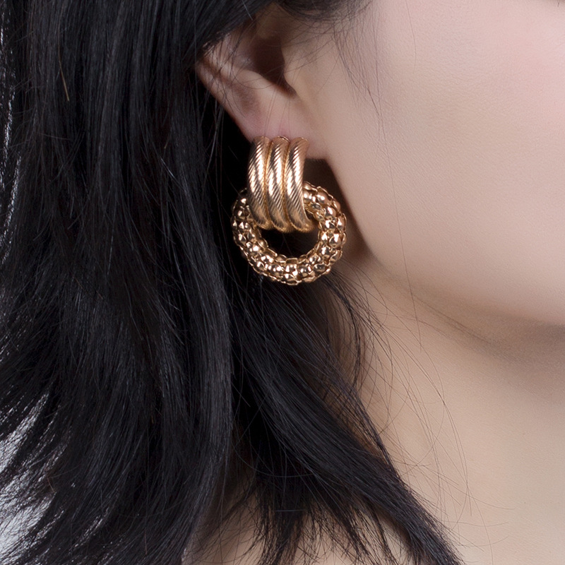 15g Weight Earrings Classification Wedding, Travel Occasion Women'S Gender Vintage Style Style Gold, Silver Color Fashion Geometric Circle Metal Earrings Wholesale 2